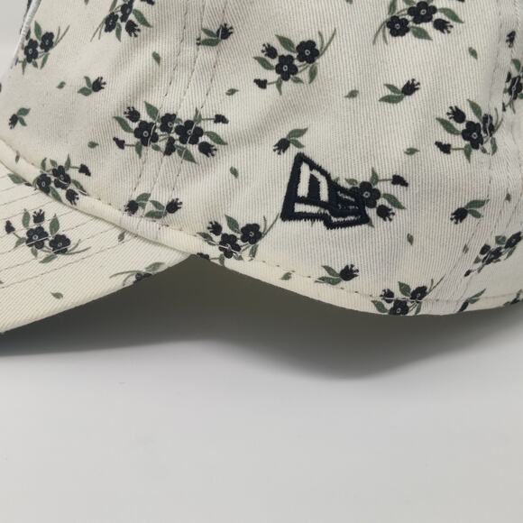 New Era Las Vegas Raiders Adjustable Floral  Flower Pattern Hat Cream NWT OSFA - Picture 4 of 5